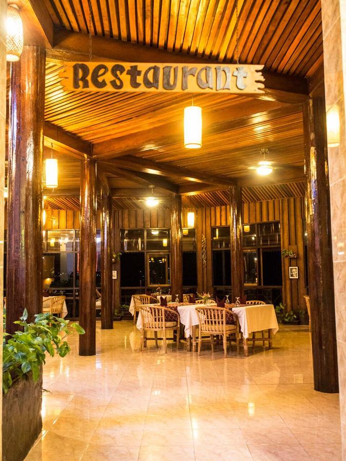 Kungkungan Bay Resort Bitung Exterior foto